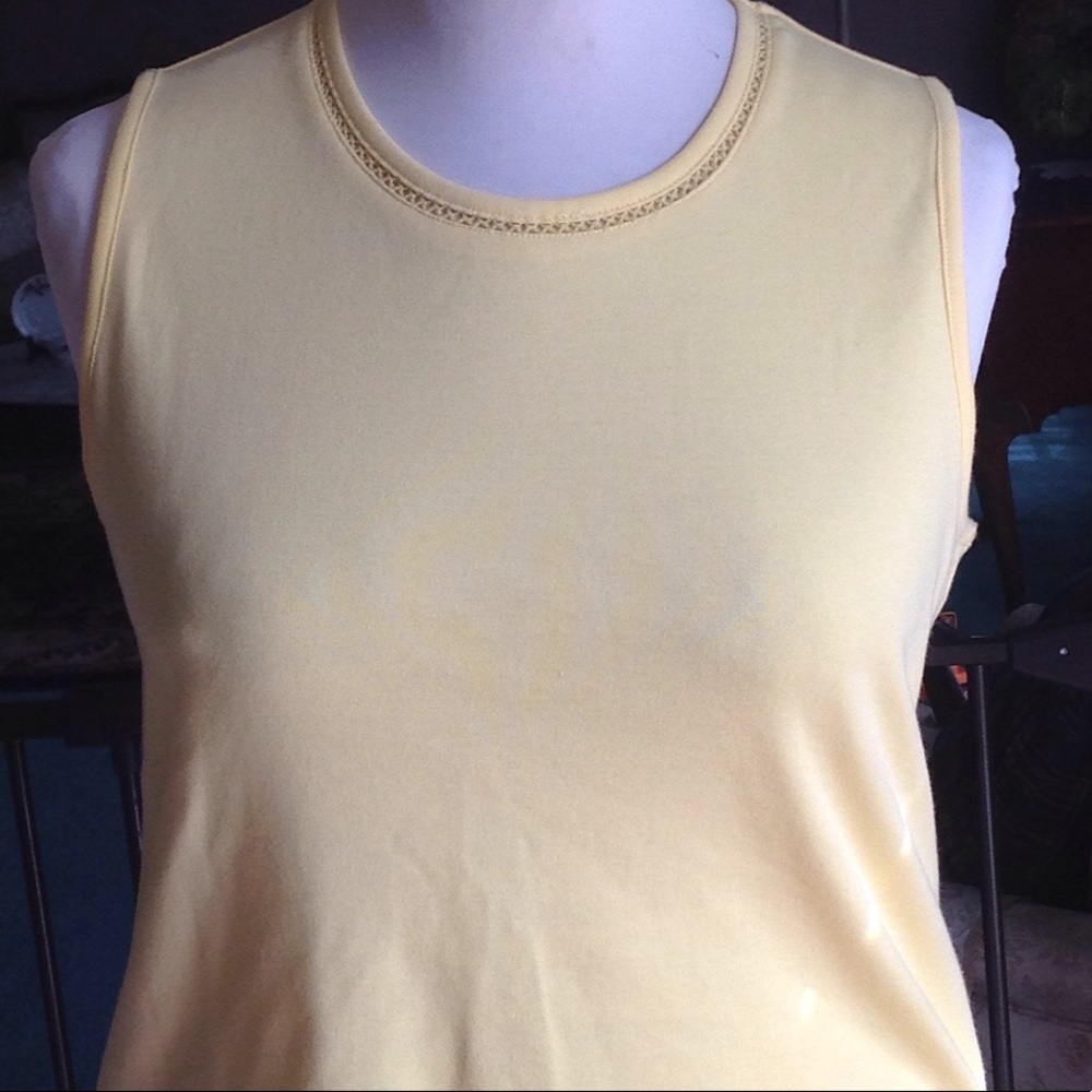 Allison Daley yellow sleeveless top.